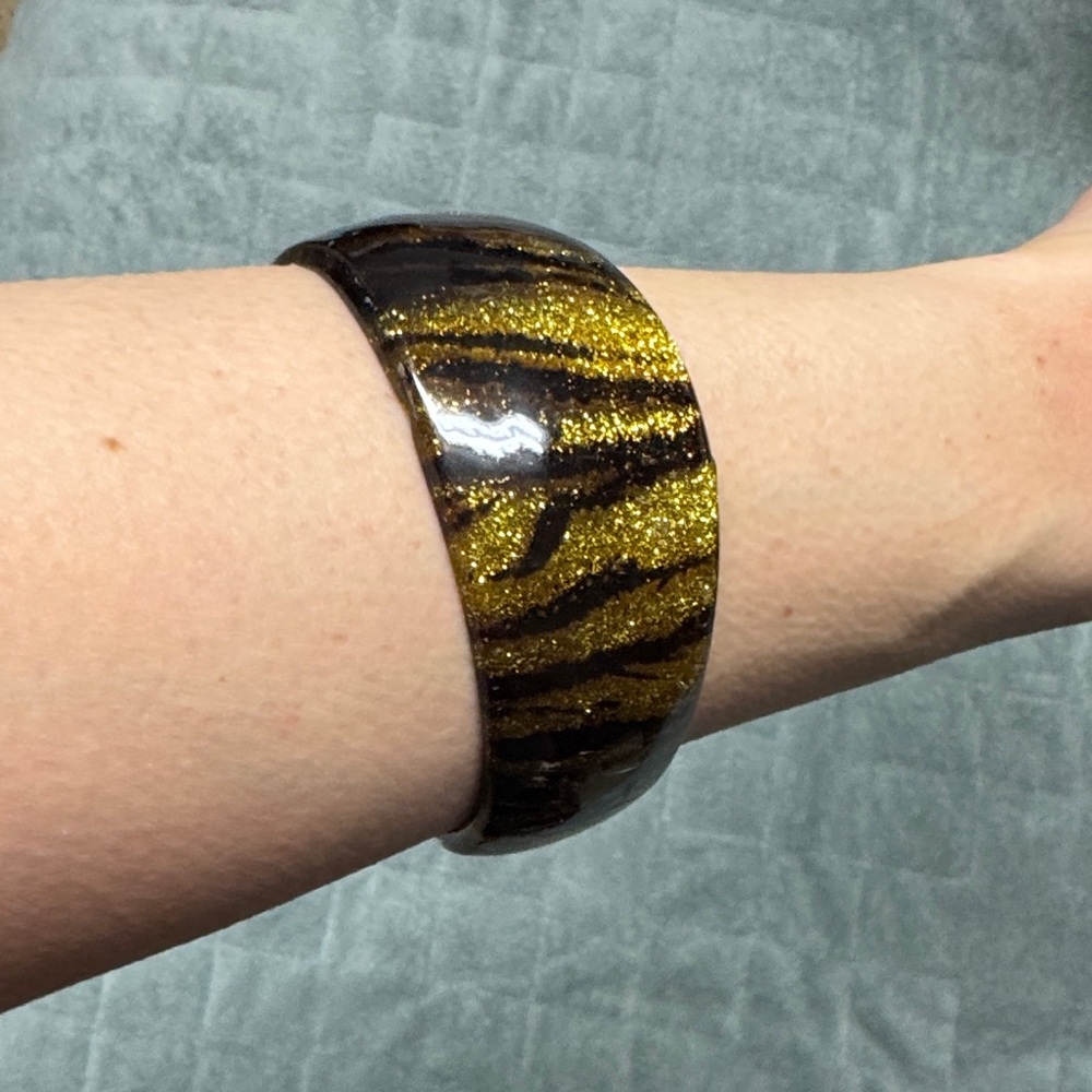 Vintage Plastic Bangle Bracelet, Gold, Tiger Striped, Asymmetrical, Retro, Boho